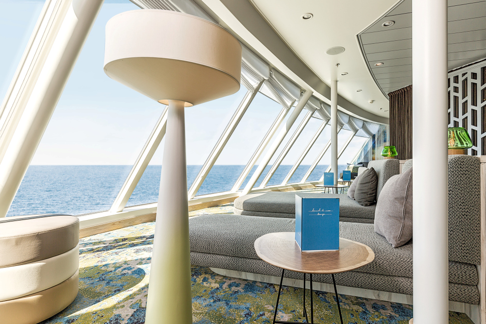 Mein Schiff 6 - Himmel & Meer Lounge
